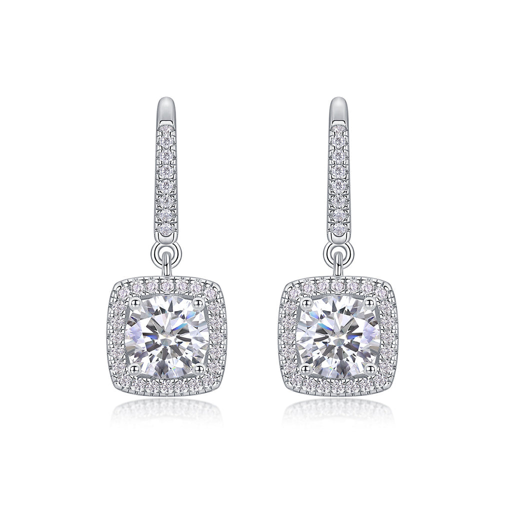 Top-quality Moissanite Luxury And Fashionable Light Luxury Jewelry Silver Stud Earrings S925 Silver Plated Platinum My stor