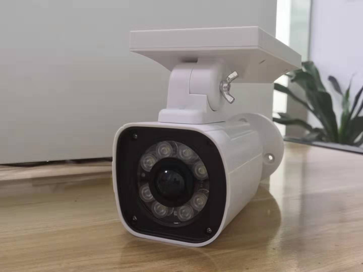 Luz de búsqueda con cámara de simulación solar creativa para patio My stor